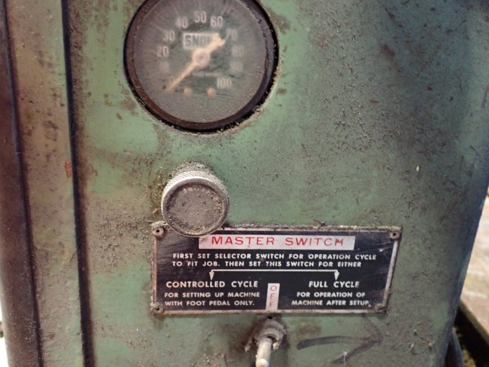 Snow 26"x 11" Tapper - Ta3rm