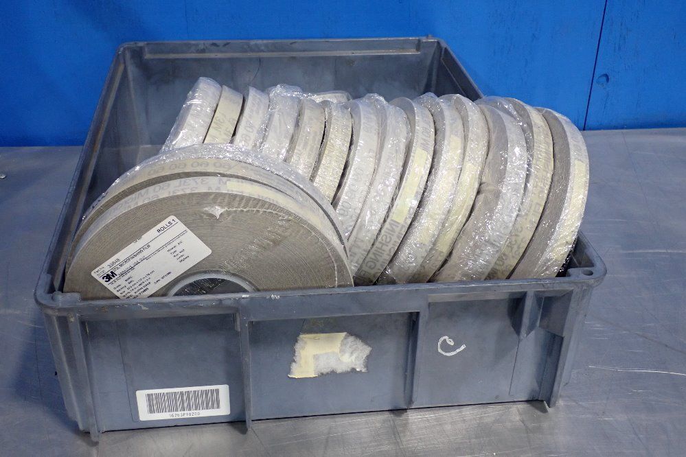 3m 7/8" X 450' X 3" Microfinishing Film - 33848/373l