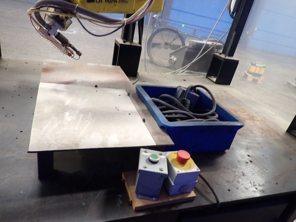 Fanuc Robotic Welder - Lr Mate 200i