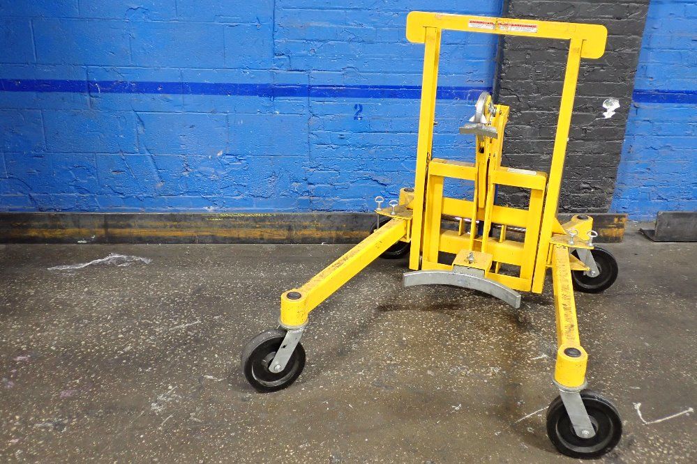 Vestil 1500 Lbs Drum Lifting Cart - Dcr-880-h