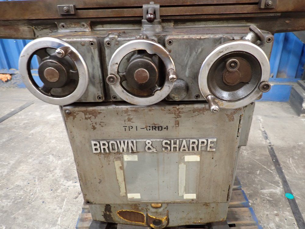 Brown & Sharpe 18x6 Surface Grinder