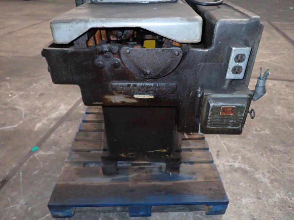 Brown & Sharpe 18x6 Surface Grinder