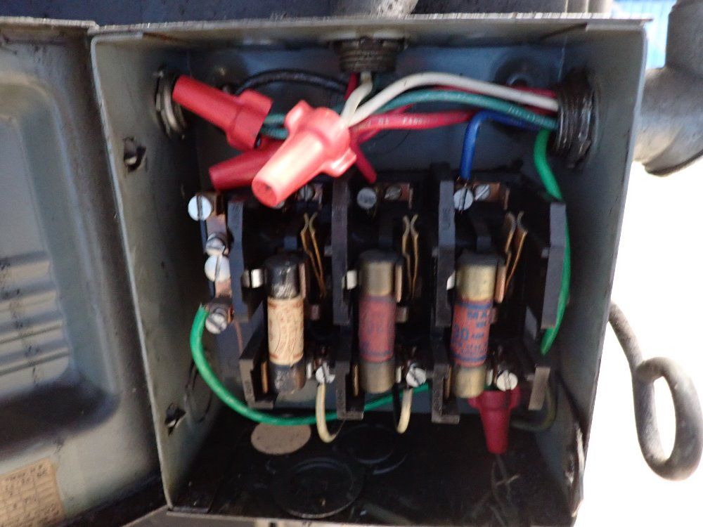 Brown & Sharpe 18x6 Surface Grinder