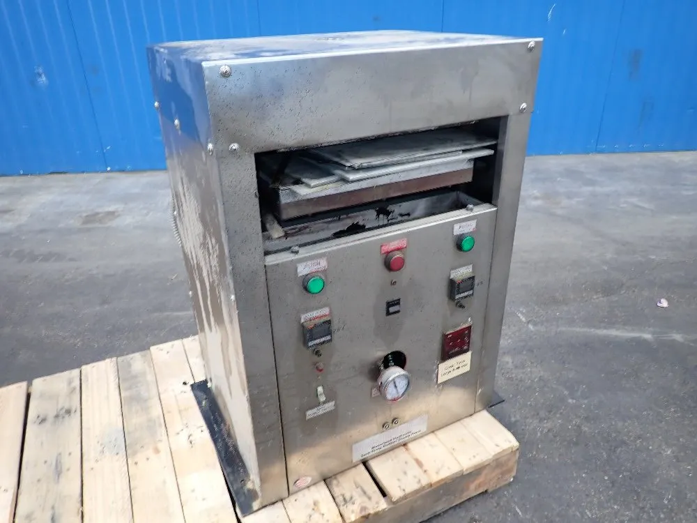 Jackson 15" X 15" Hydraulic Rubber Stamp Press - M-1515-st