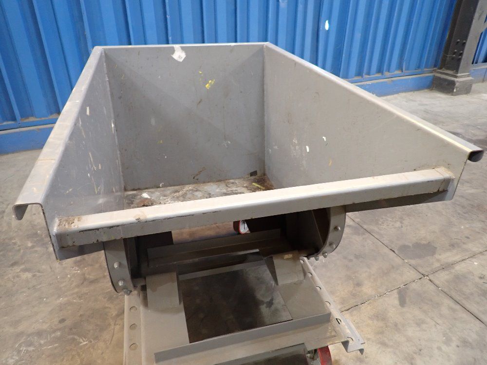 Wright Self Dumping Hopper
