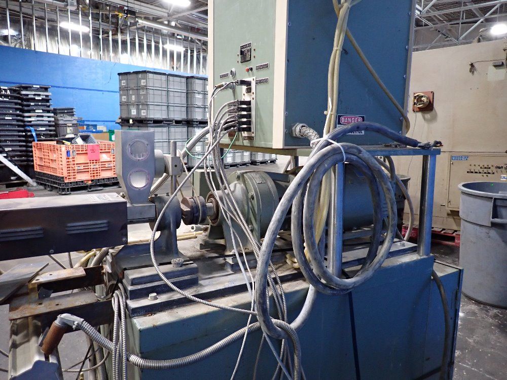 C.w. Brabender Extruder - 2503