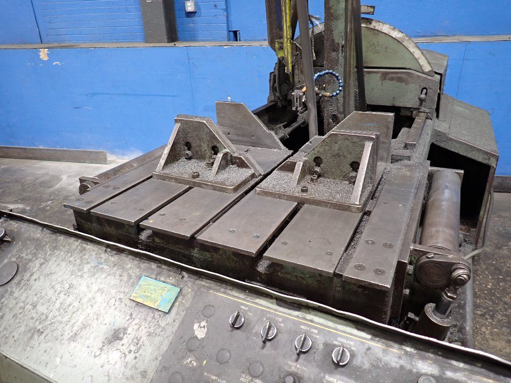 Hyd-mech 19 1/2" Vertical Band Saw - V-18