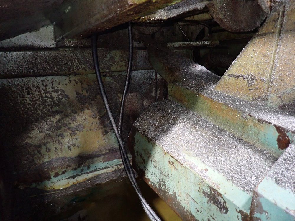 Hyd-mech 19 1/2" Vertical Band Saw - V-18