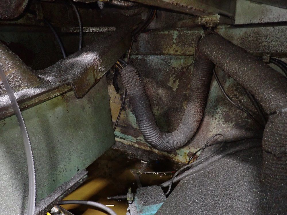 Hyd-mech 19 1/2" Vertical Band Saw - V-18