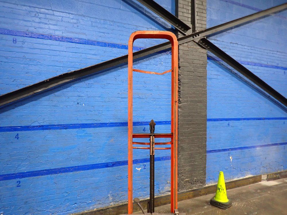 Presto 1000# Lift - M478