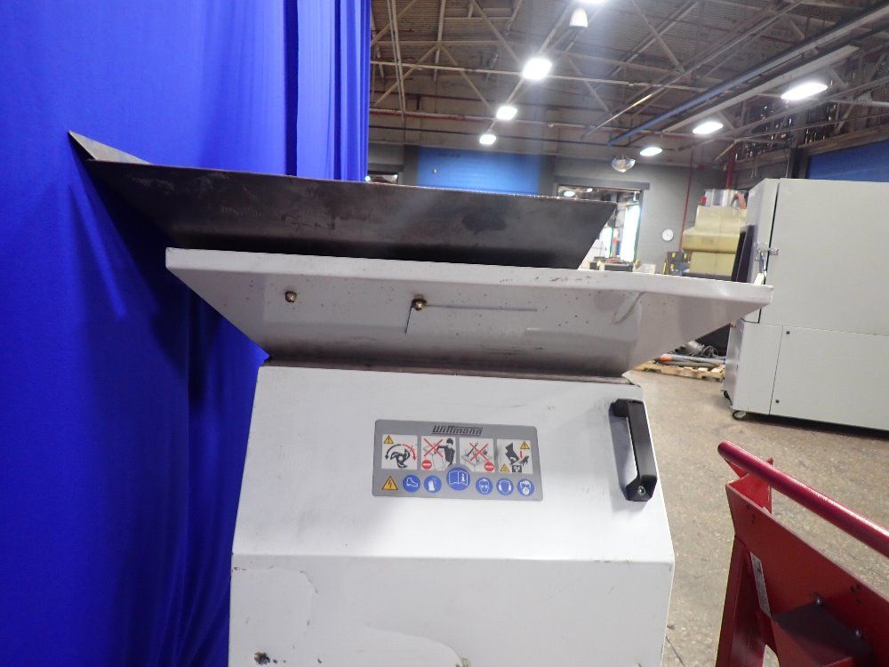 Wittmann 3.4 Hp Granulator