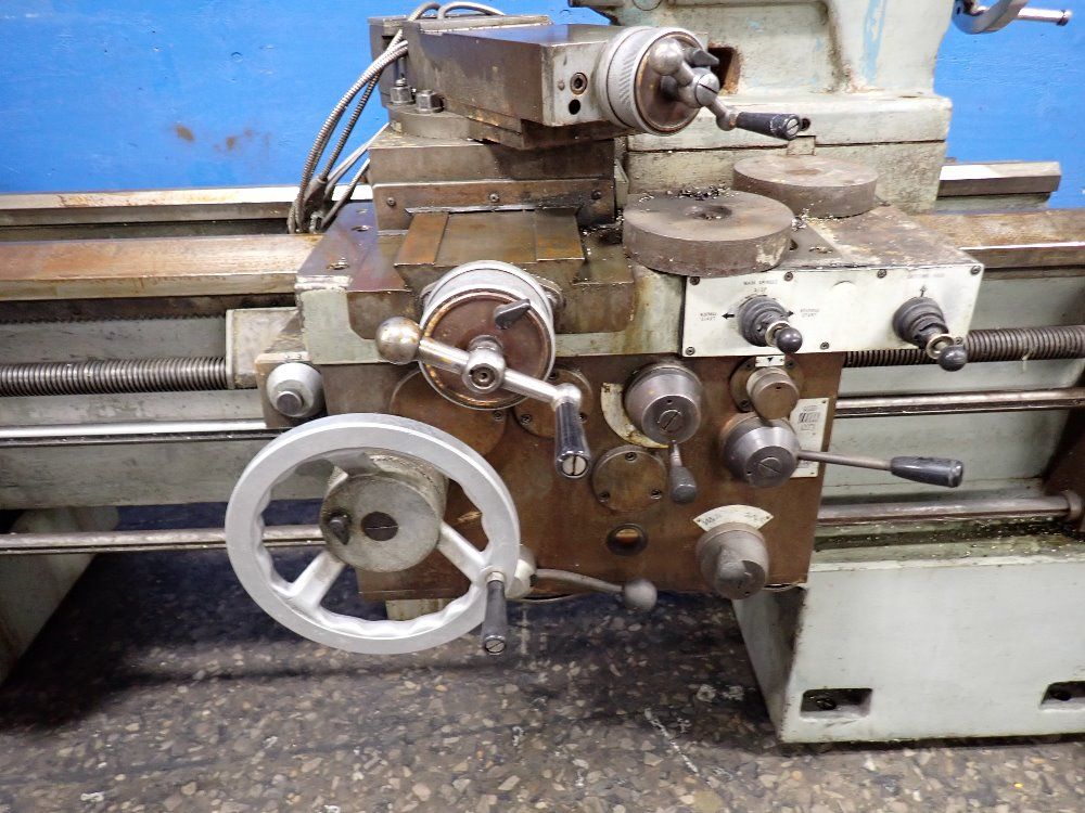 Dainichi 24" / 26" X 65" Gap Bed Lathe - Dlg-shb