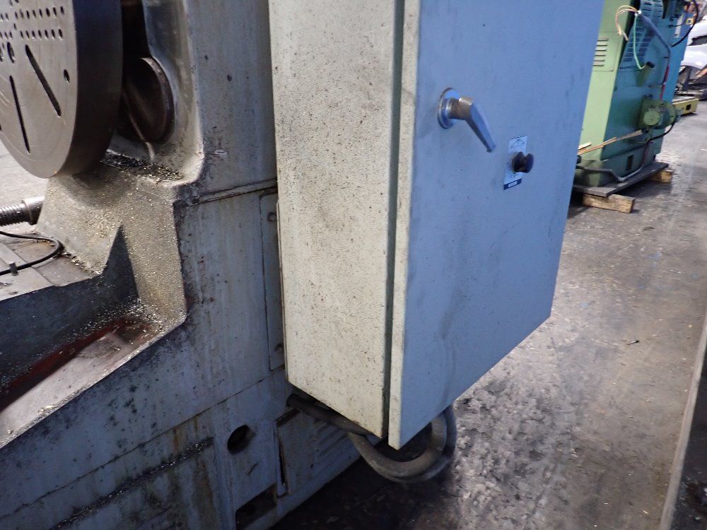 Dainichi 24" / 26" X 65" Gap Bed Lathe - Dlg-shb