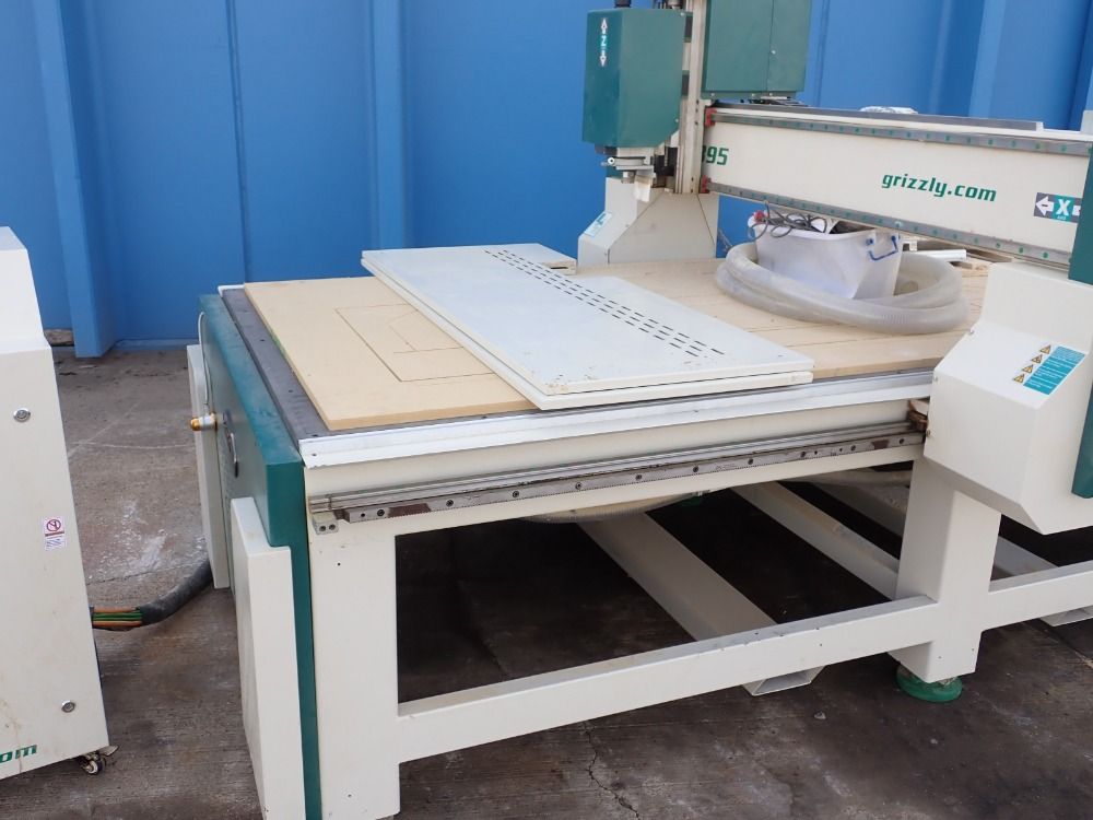 Grizzly Industrial 4'x8' Cnc Router - G0895