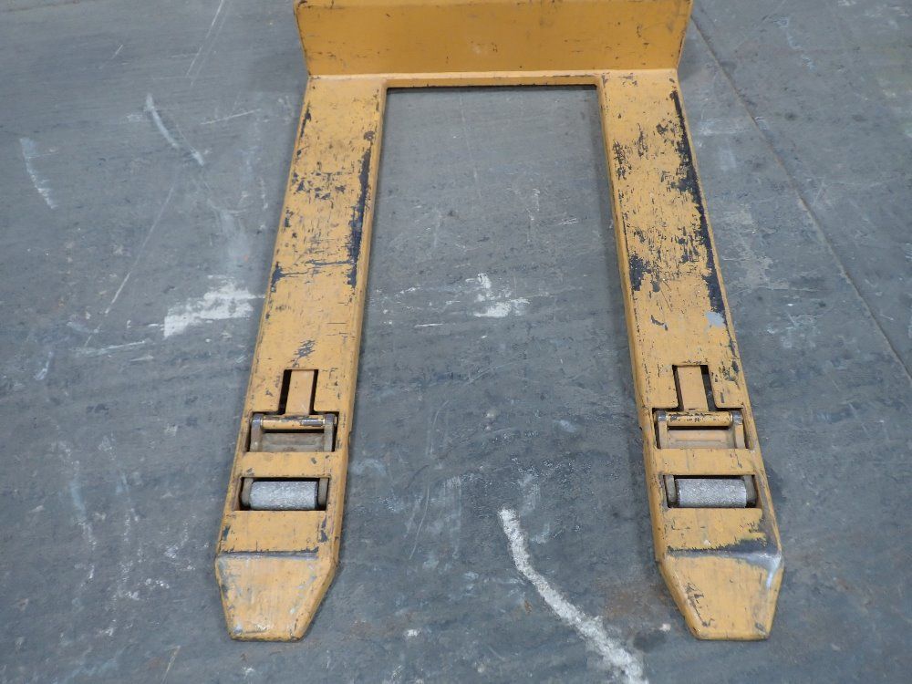 Rol-lift 5000lbs Pallet Jack