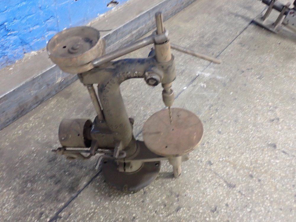 Gamedy Otto 5 1/2" Throat Manual Drill Press