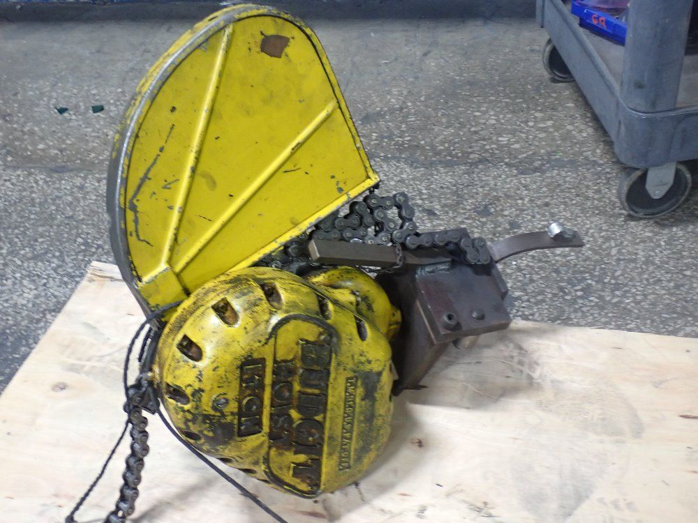 Budgit 1 Ton Hoist - 5kc47ab1838a