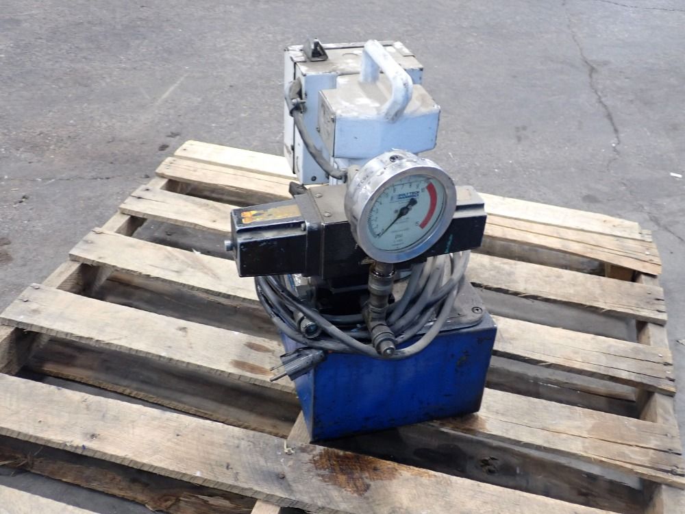 Bolttech Hydraulic Pump
