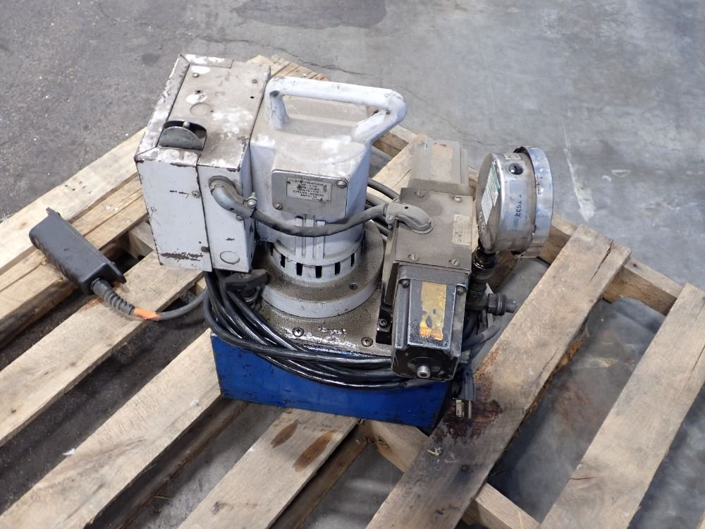 Bolttech Hydraulic Pump