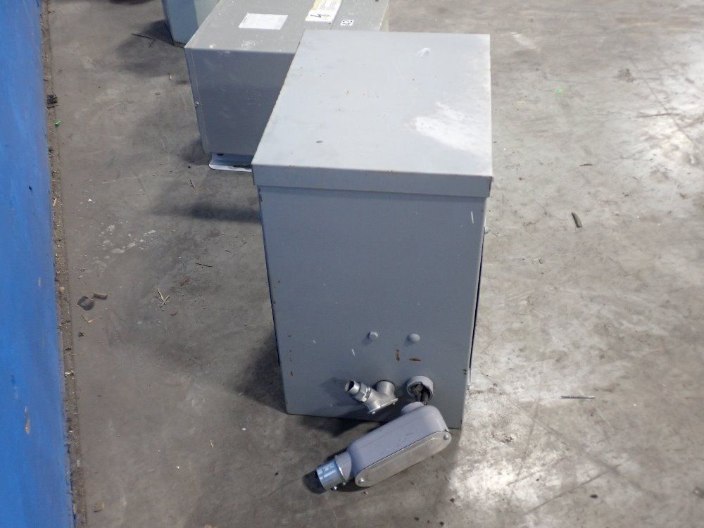 General Signal 15 Kva Transformer - T5h15