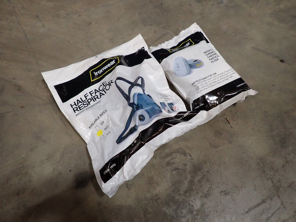 Medium Mask And Filter Set