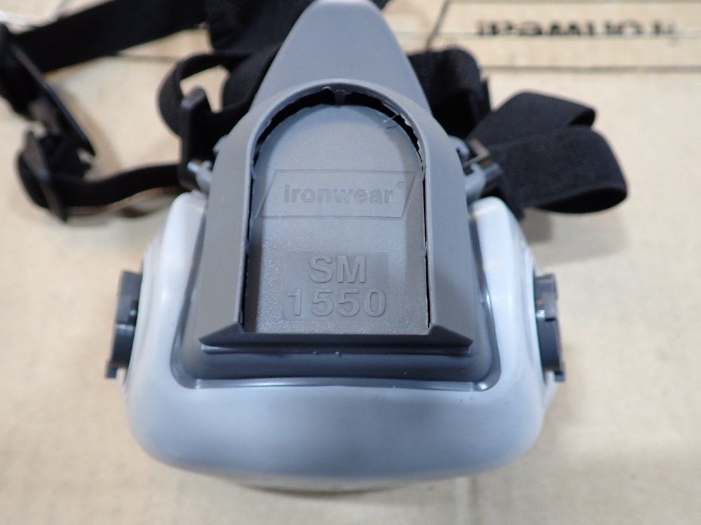 Medium Mask And Filter Set