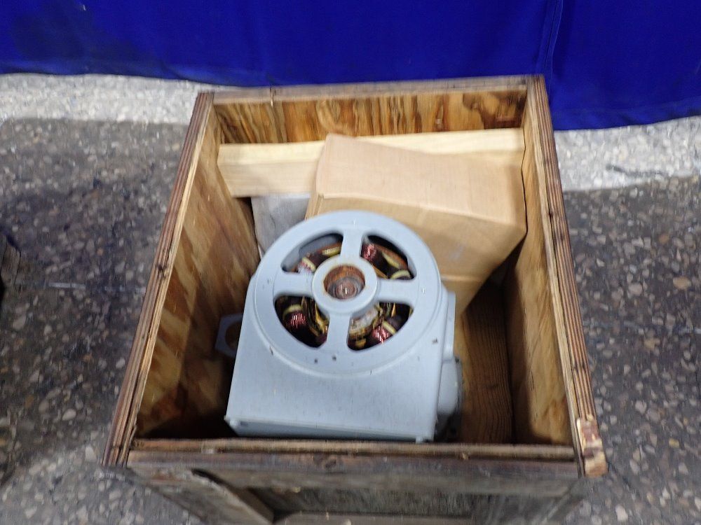 Winco 3 Kw/5.25 Kva Ac Generator - 5500