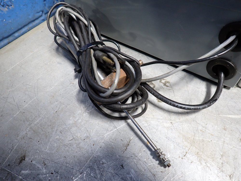 Omega Lvdt Signal Conditioner Control Box - Dp-f64-a