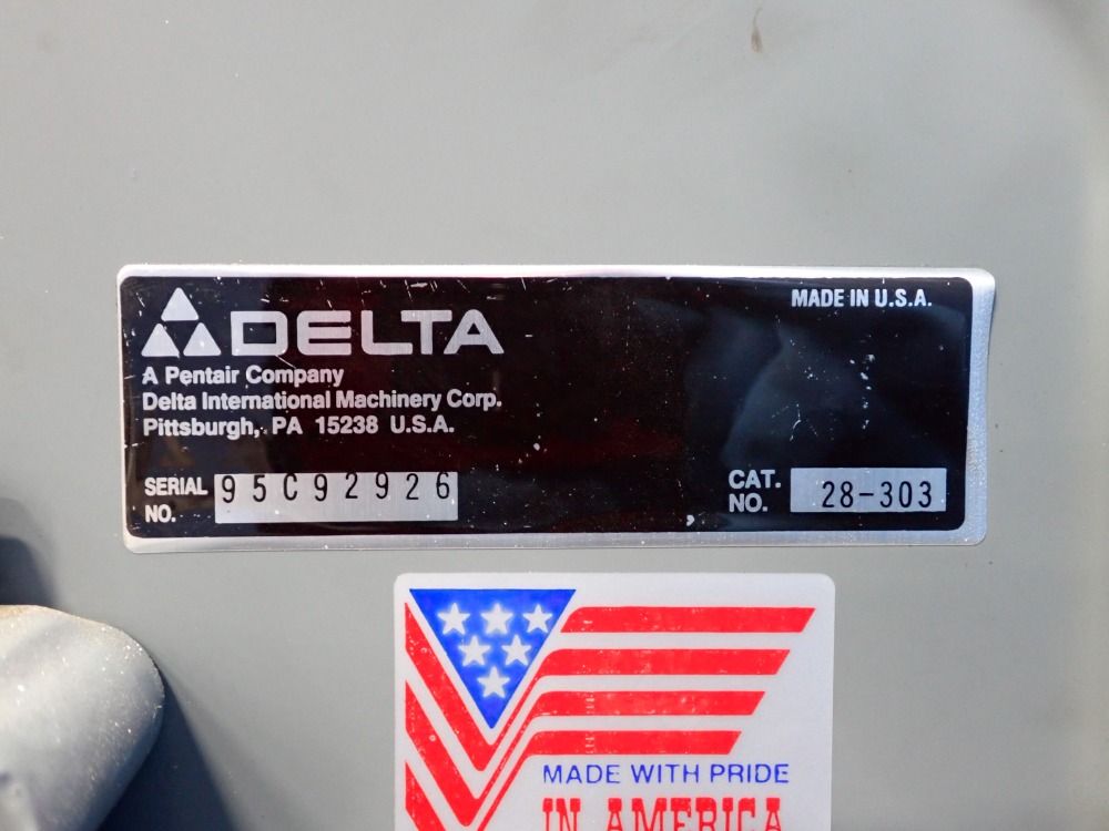 Delta 14" Bandsaw - 28-303