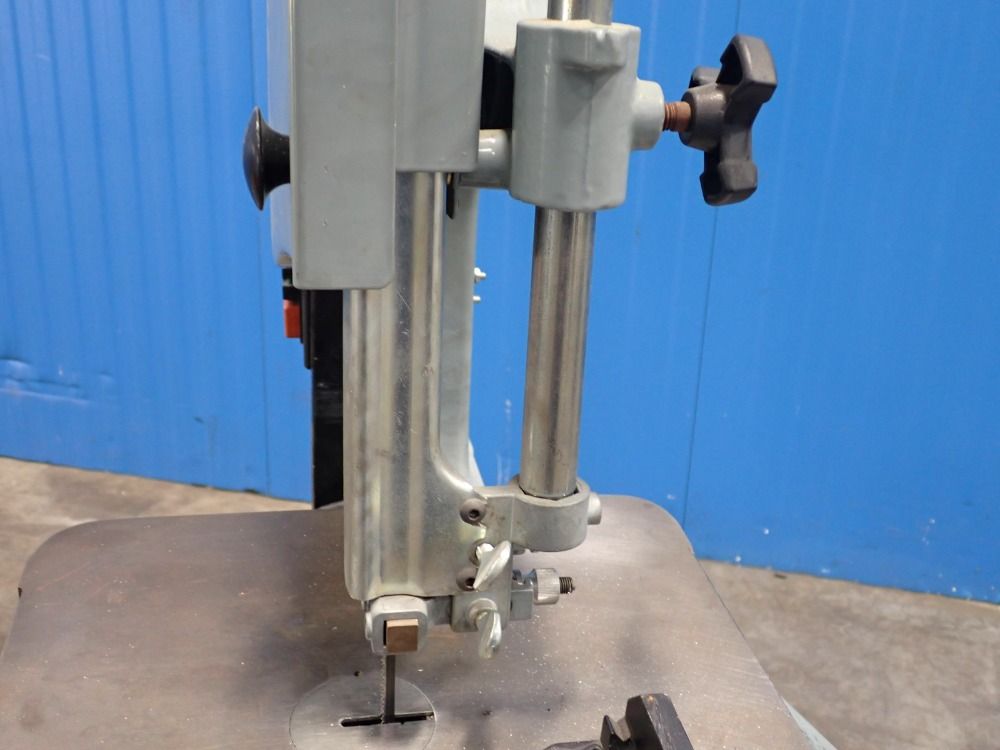 Delta 14" Bandsaw - 28-303