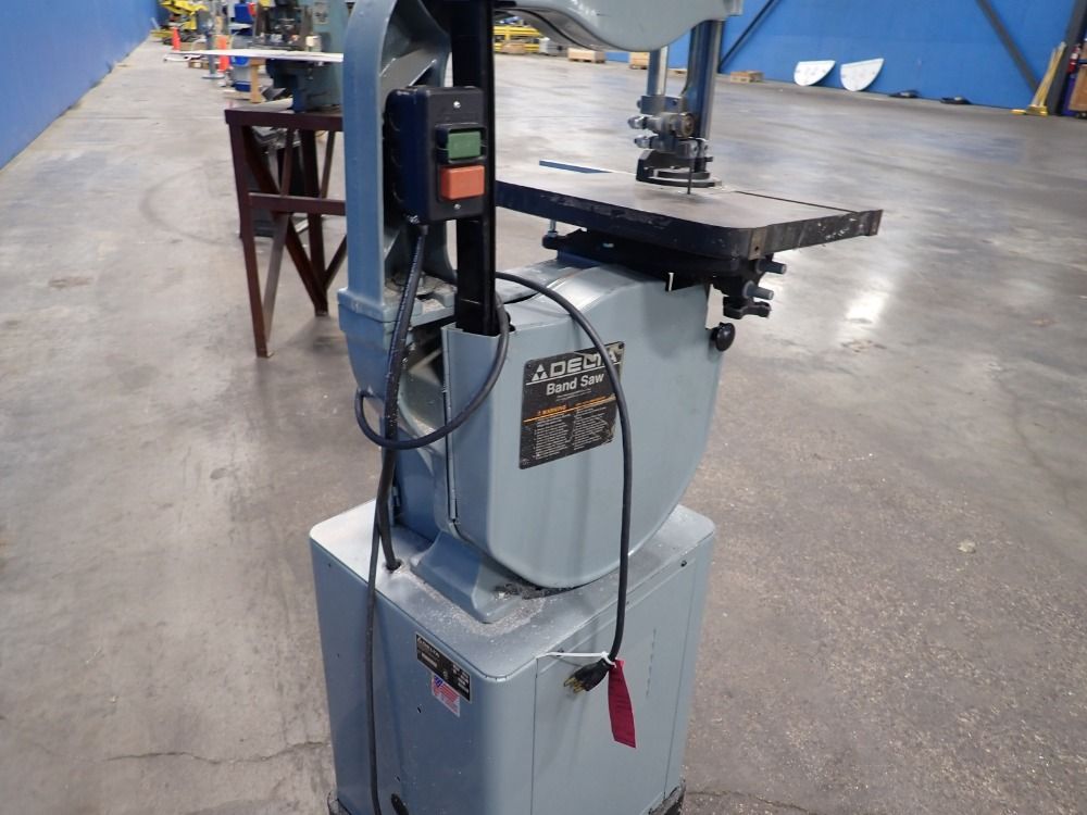 Delta 14" Bandsaw - 28-303