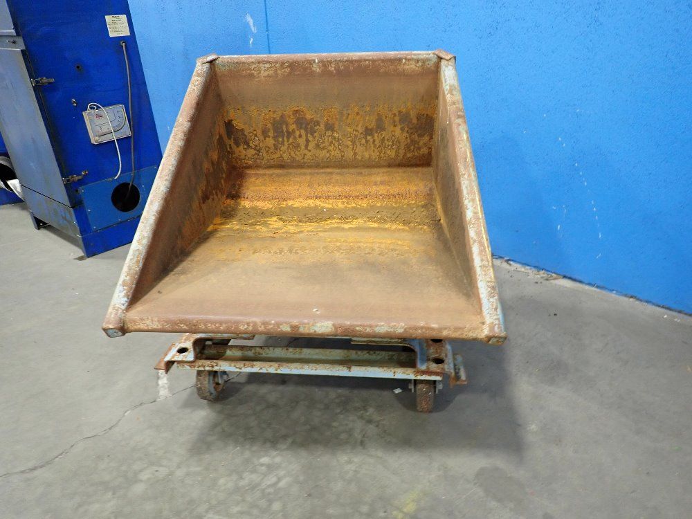 Wright Self Dumping Hopper