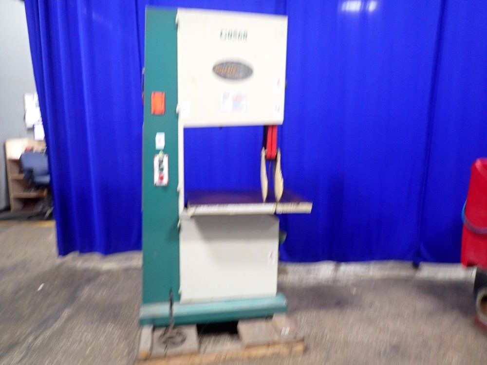 Grizzly Vertical Band Saw - Go568 24