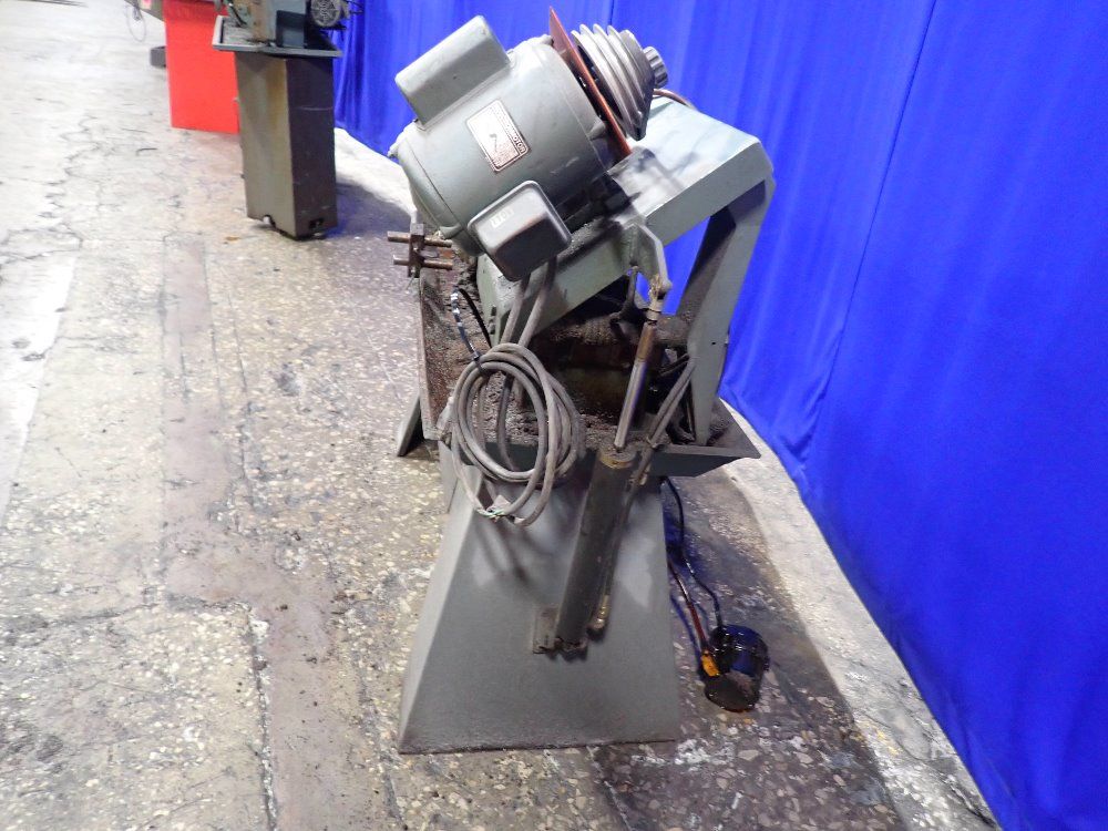 Wilton 8" X 12" Horizontal Band Saw - 3377