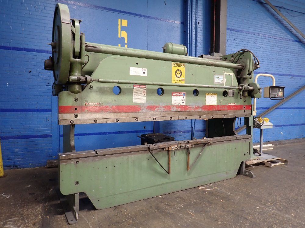 Cincinnati 144" X 135 Tons Press Brake - 5 Series X 10