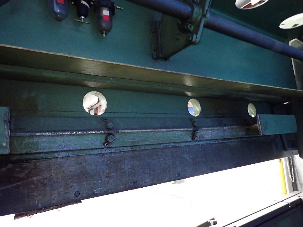 Cincinnati 144" X 135 Tons Press Brake - 5 Series X 10