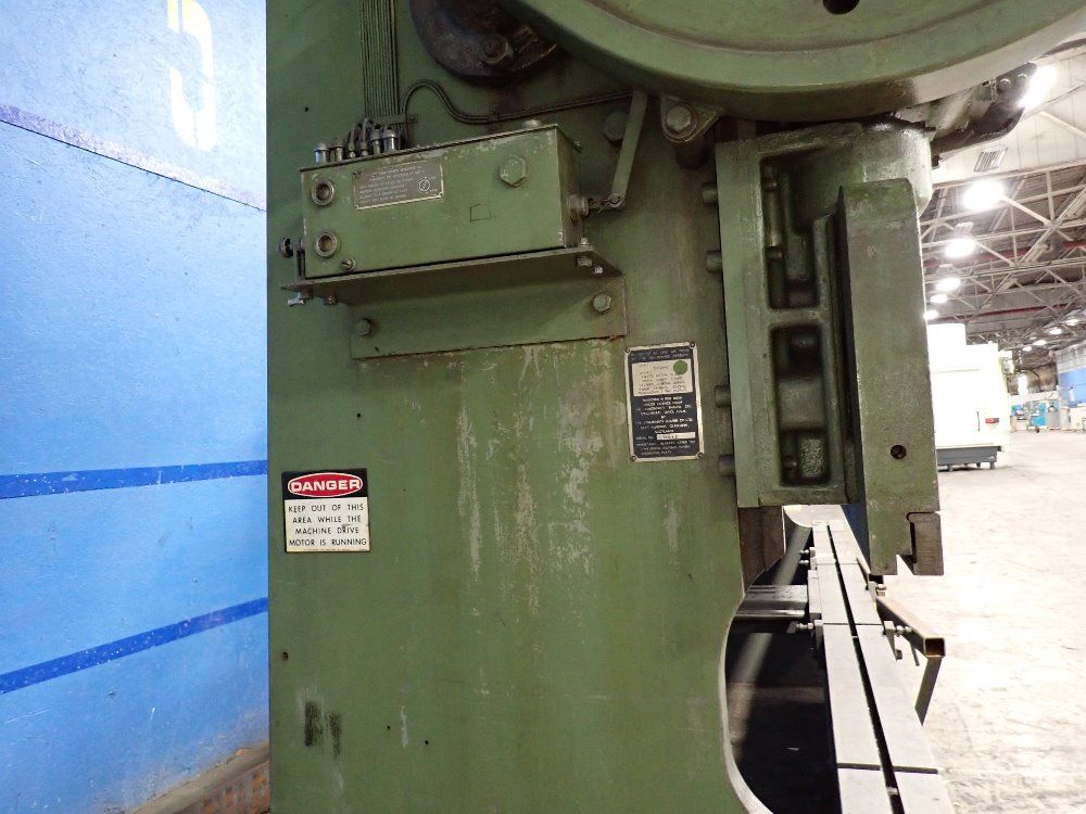 Cincinnati 144" X 135 Tons Press Brake - 5 Series X 10