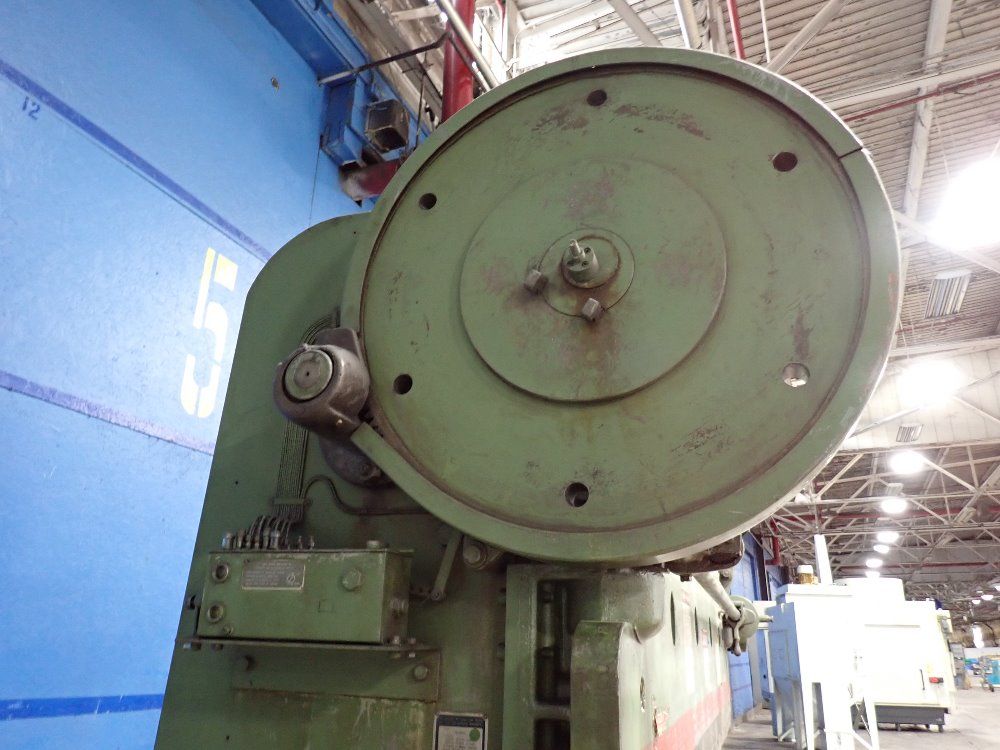 Cincinnati 144" X 135 Tons Press Brake - 5 Series X 10
