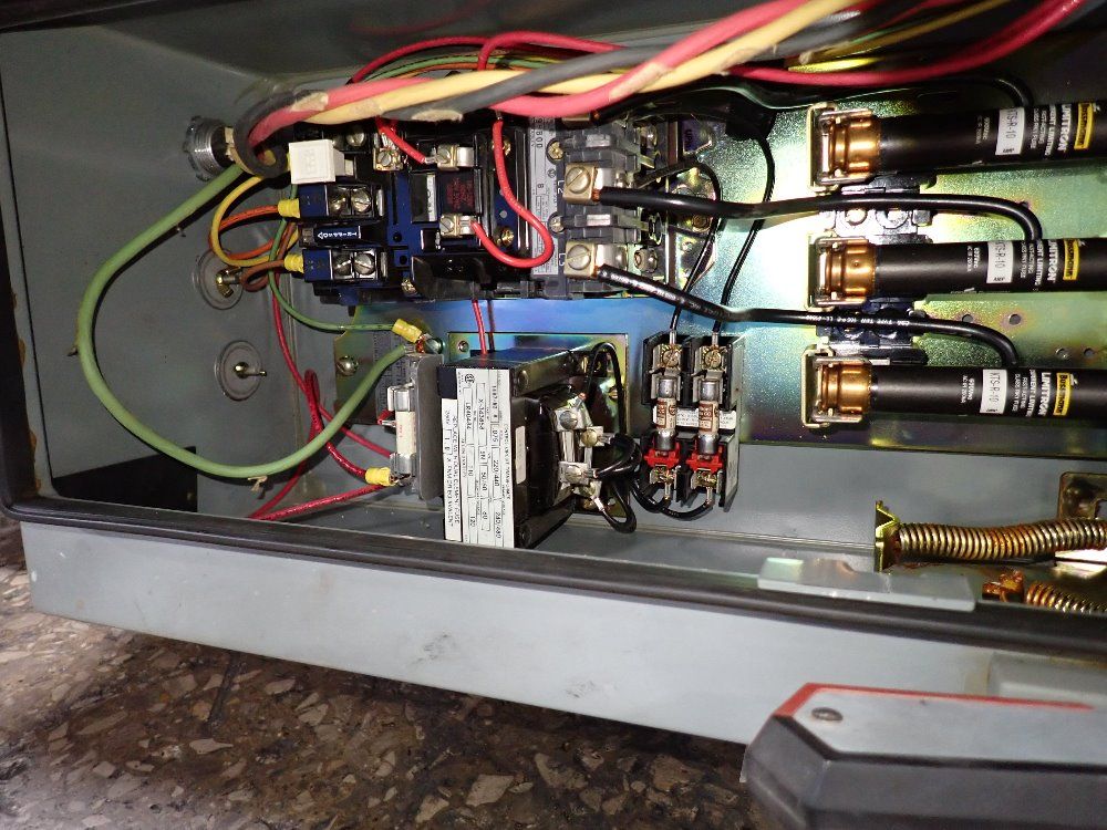 Mohawk 12000 Lbs Hydraulic Lift - Lmf-12