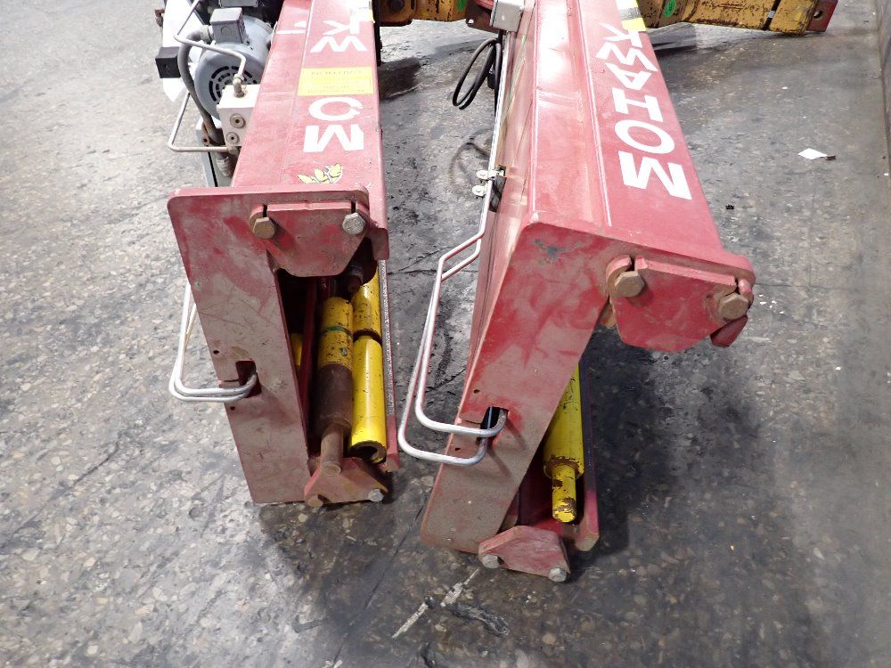 Mohawk 12000 Lbs Hydraulic Lift - Lmf-12
