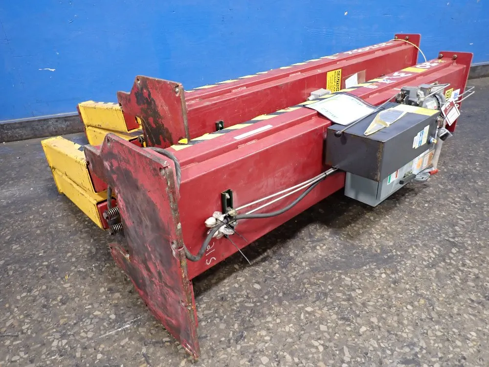 Mohawk 12000 Lbs Hydraulic Lift - Lmf-12