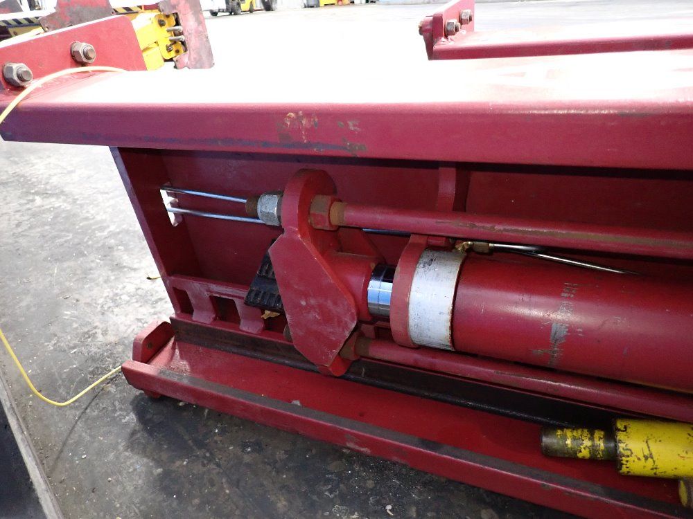 Mohawk 12000 Lbs Hydraulic Lift - Lmf-12