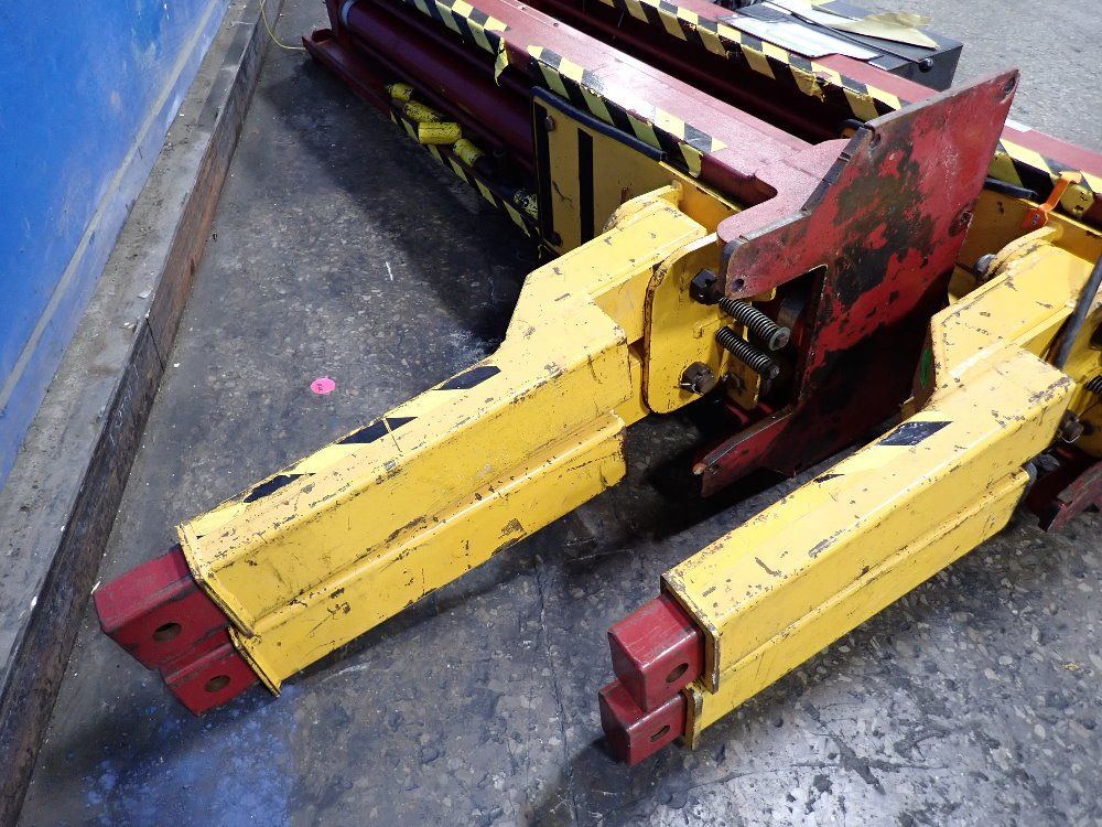 Mohawk 12000 Lbs Hydraulic Lift - Lmf-12