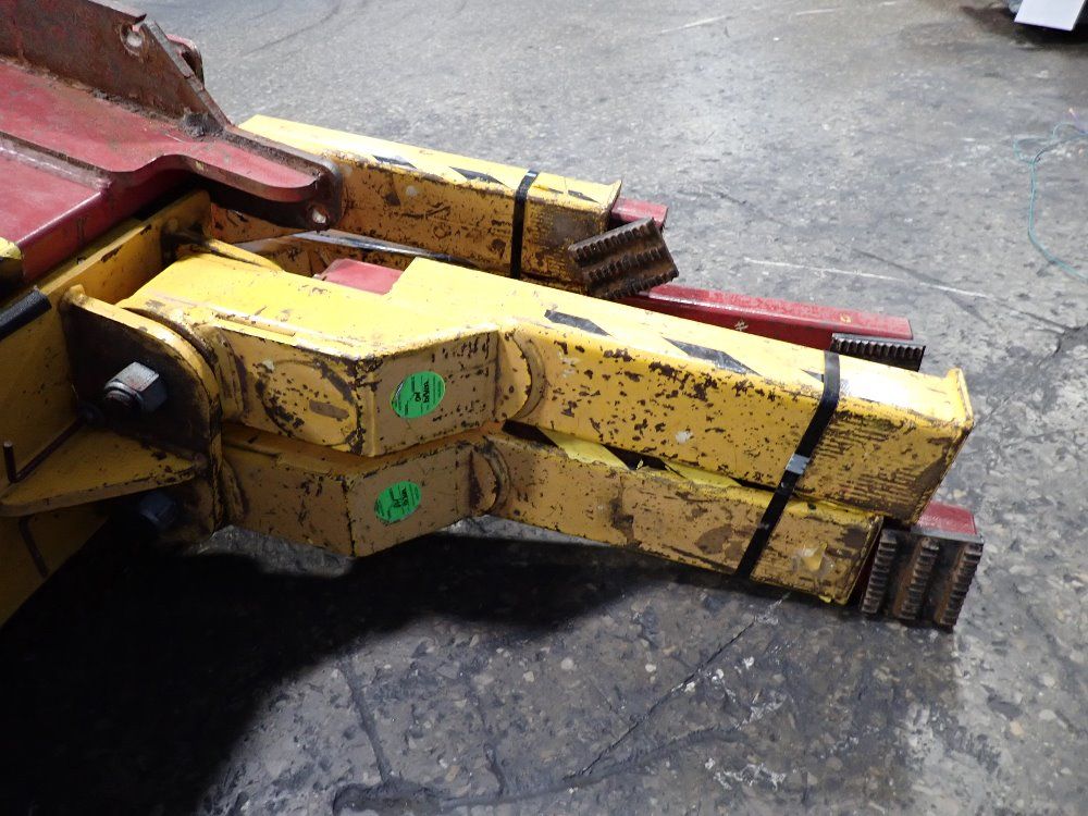 Mohawk 12000 Lbs Hydraulic Lift - Lmf-12