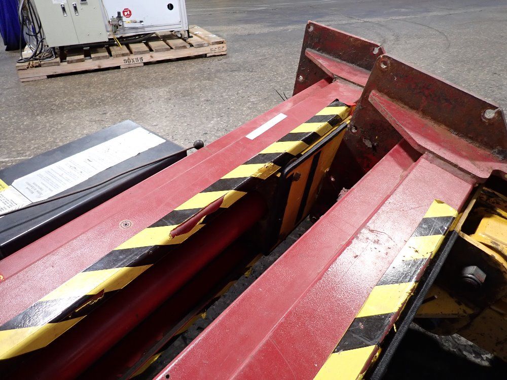 Mohawk 12000 Lbs Hydraulic Lift - Lmf-12