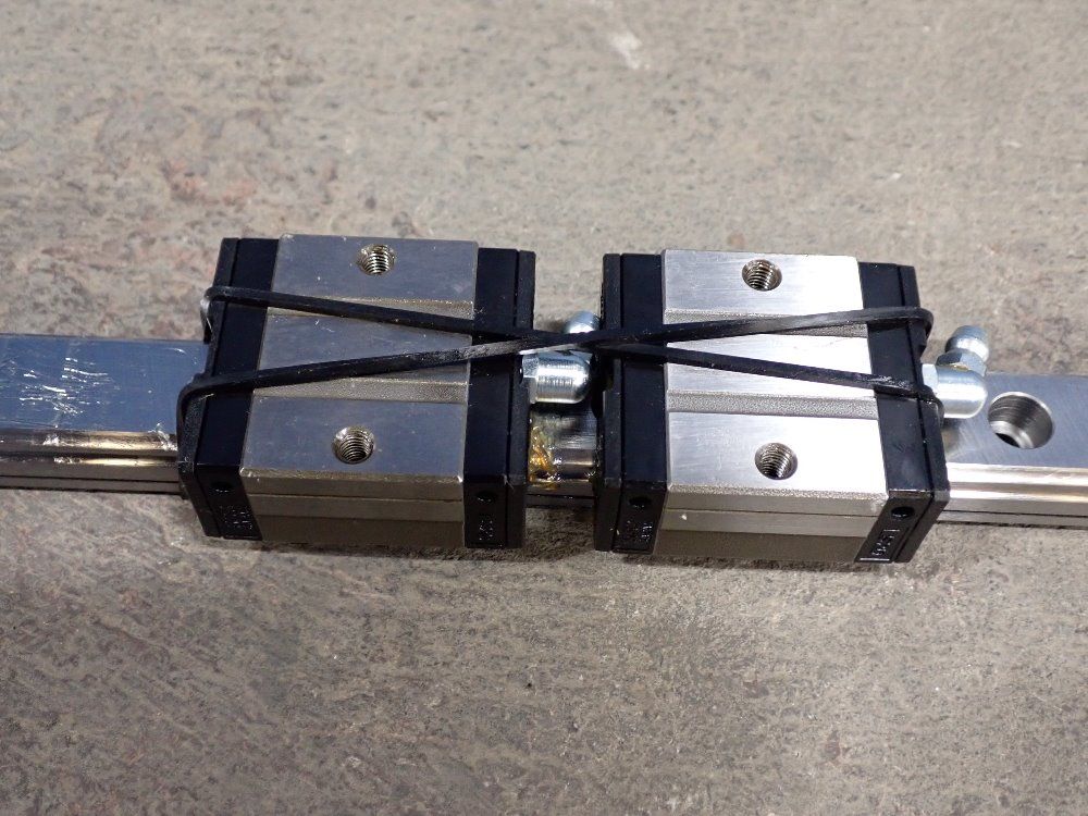 Nsk Linear Guide Rail - Ls00640cl2pct