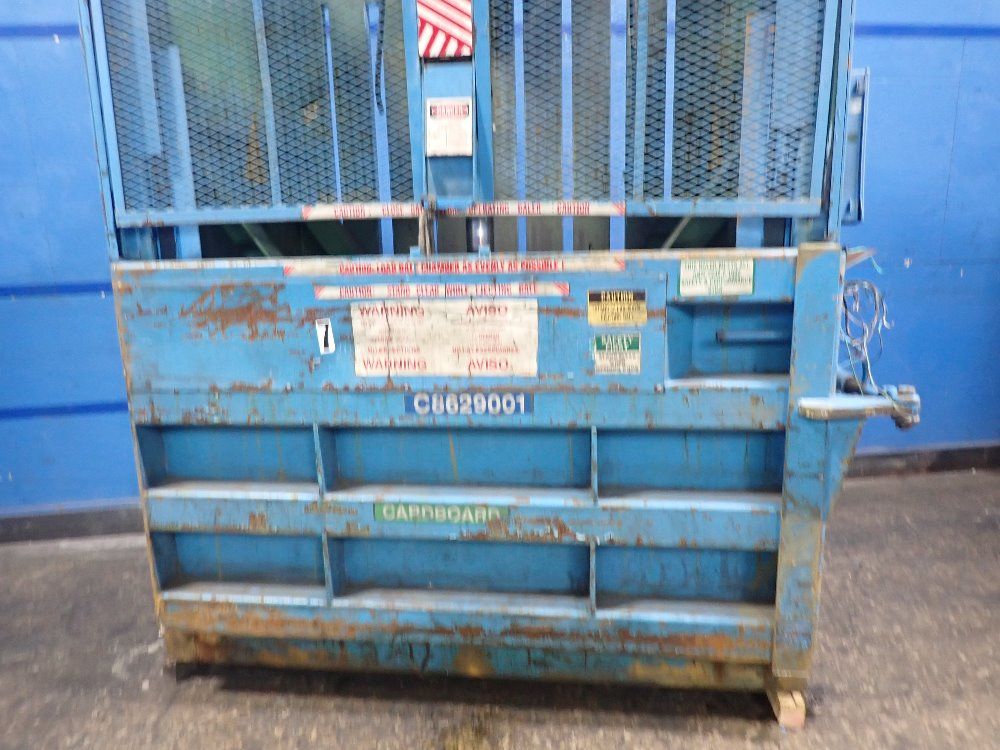 Ptr 30" X 62" X 57" Id Baler - 72ehdch
