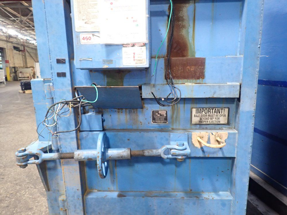 Ptr 30" X 62" X 57" Id Baler - 72ehdch