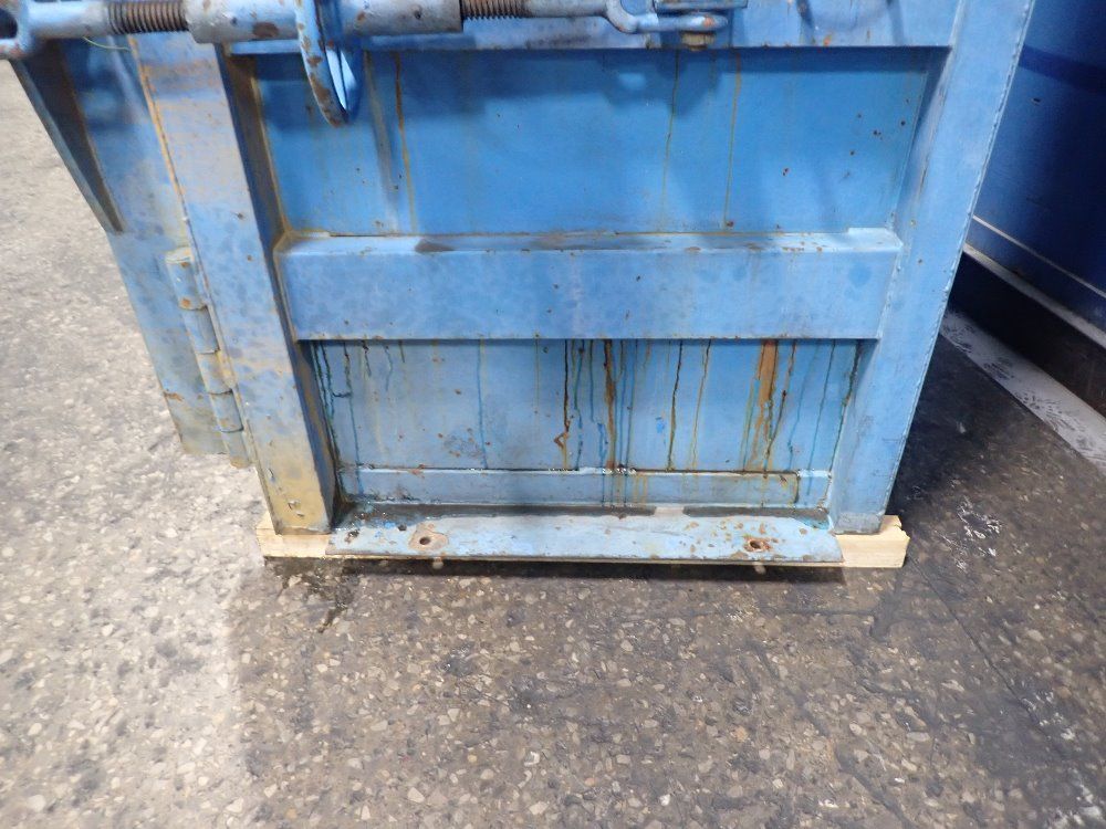 Ptr 30" X 62" X 57" Id Baler - 72ehdch