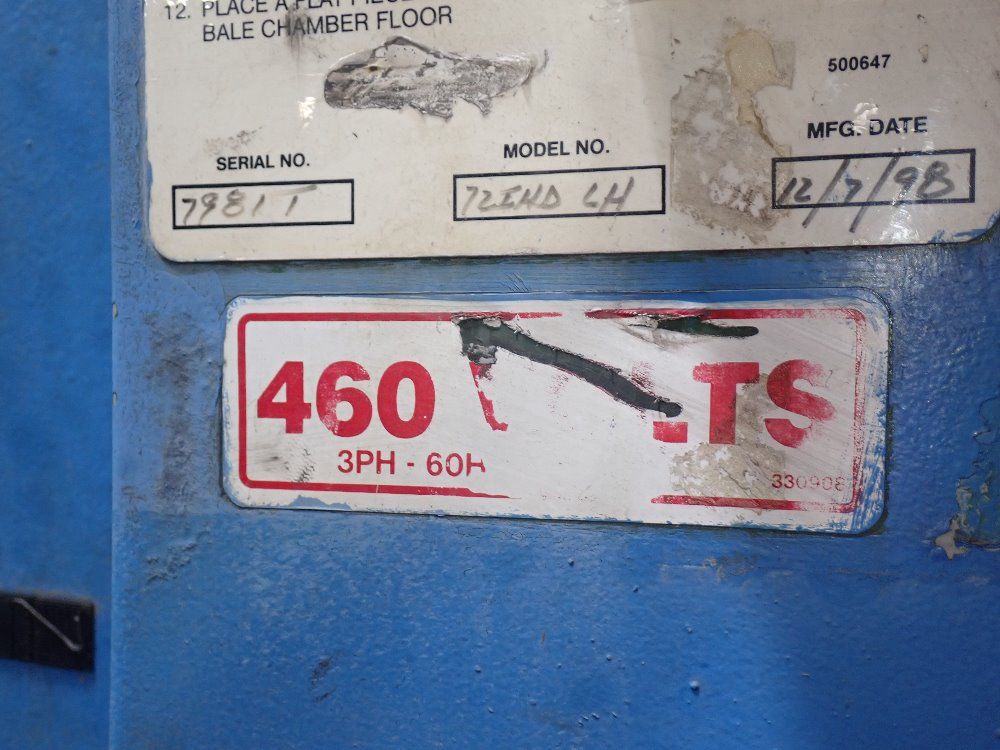 Ptr 30" X 62" X 57" Id Baler - 72ehdch